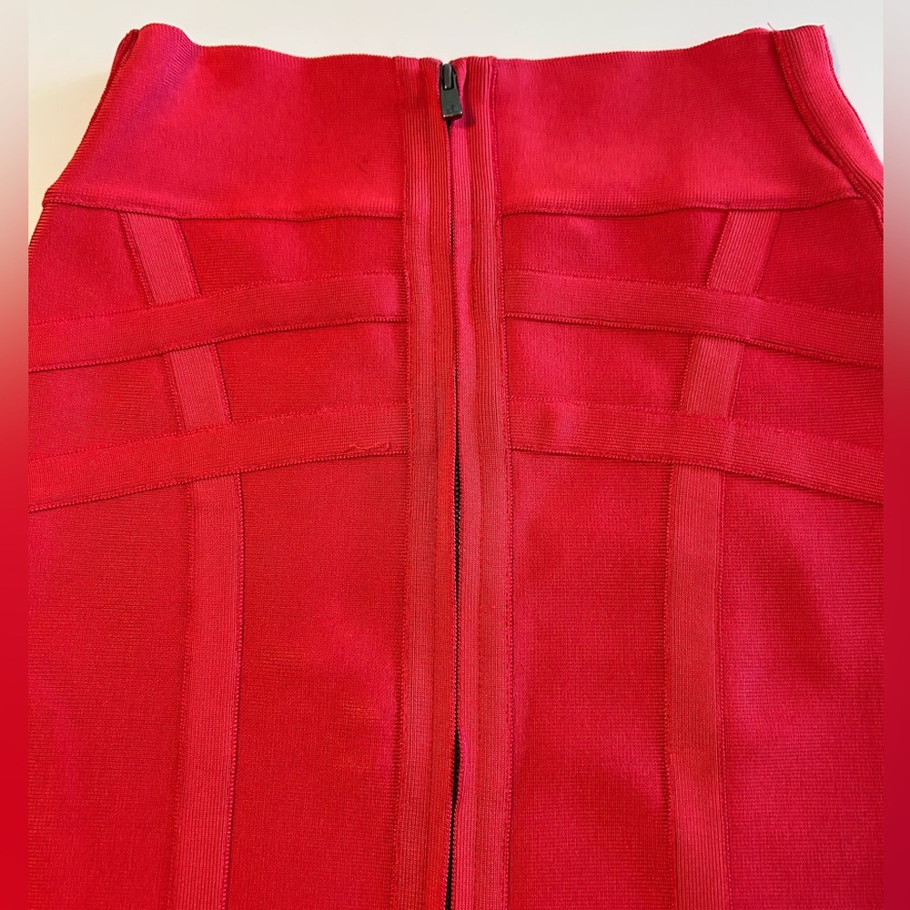 HERVÉ LÉGER Poppy Bandage Mini Pencil Skirt, Heavy Stretchy fabric, Sz Med - Picture 2 of 14